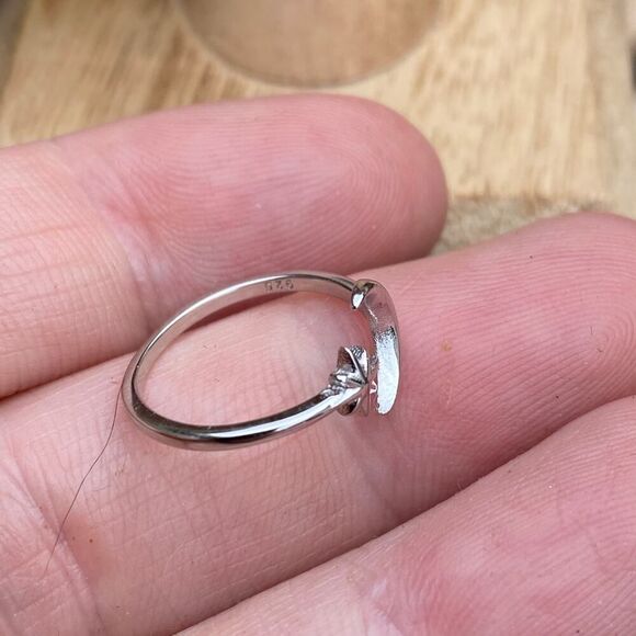 Moon and Star Sterling Silver Toe Ring/adjustable/dainty - Picture 4 of 4